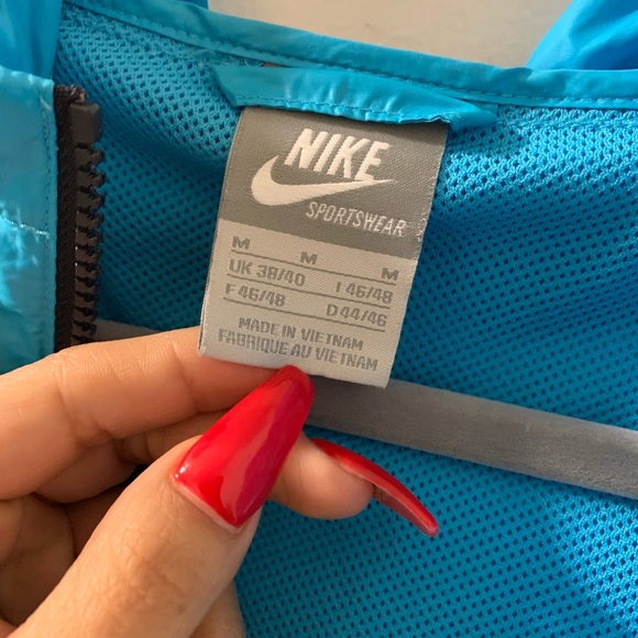 Nike windbreaker - Picture 2 of 4